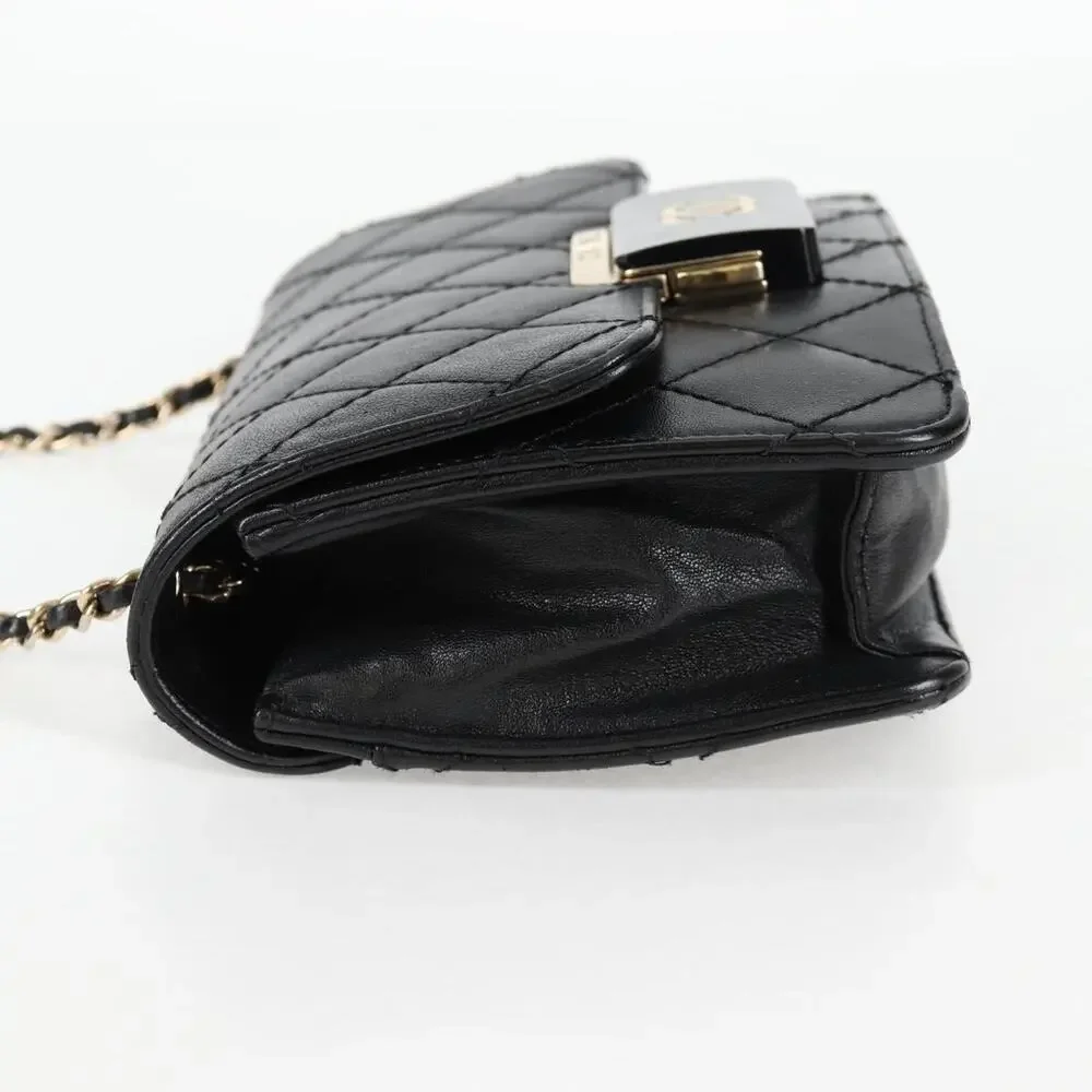 Chanel Matelasse Lambskin Chain Shoulder Bag Black